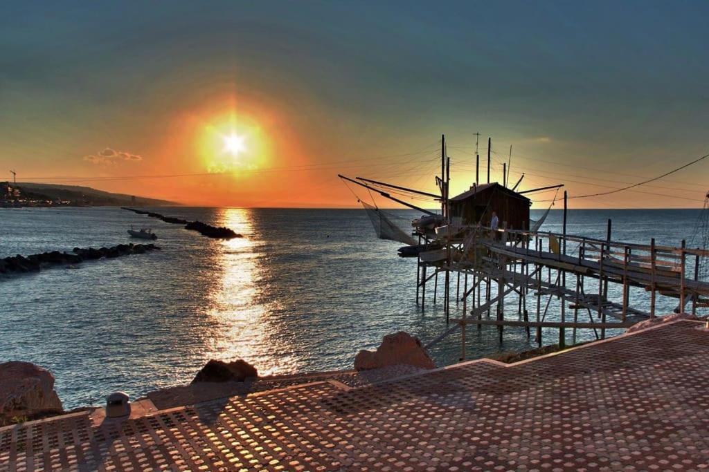 Torre Del Meridiano Casa Vacanze Centrale Termoli Dış mekan fotoğraf