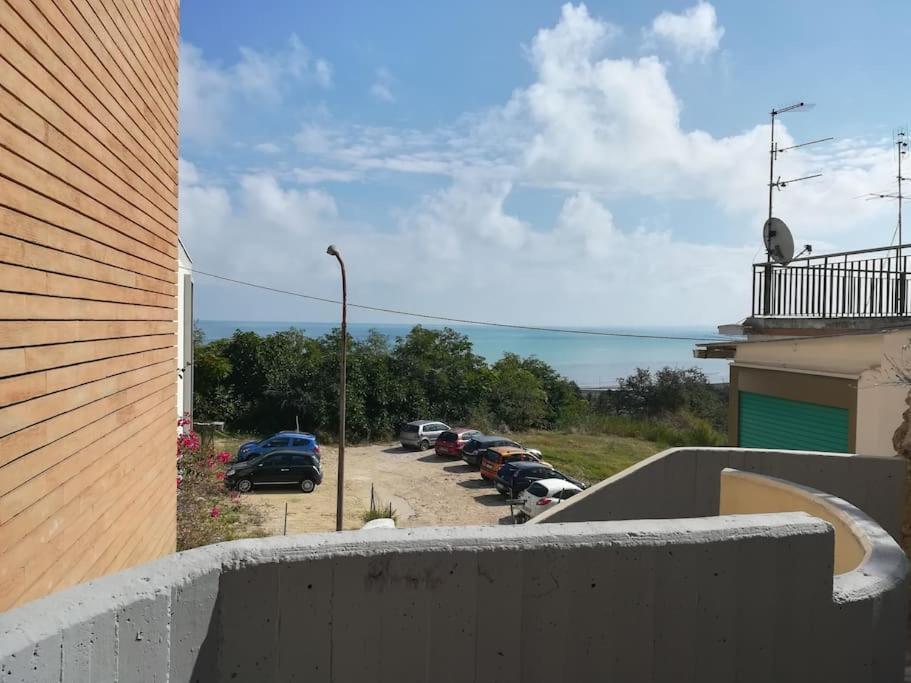 Torre Del Meridiano Casa Vacanze Centrale Termoli Dış mekan fotoğraf